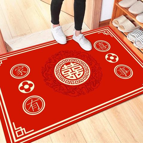 商铺门口的红地垫：一块布上的千年招财密码